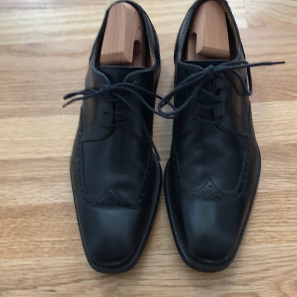 magnanni black dress shoes